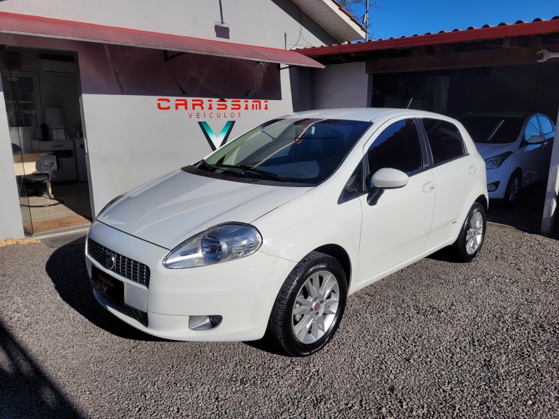 PUNTO 1.6 ESSENCE 16V FLEX 4P MANUAL