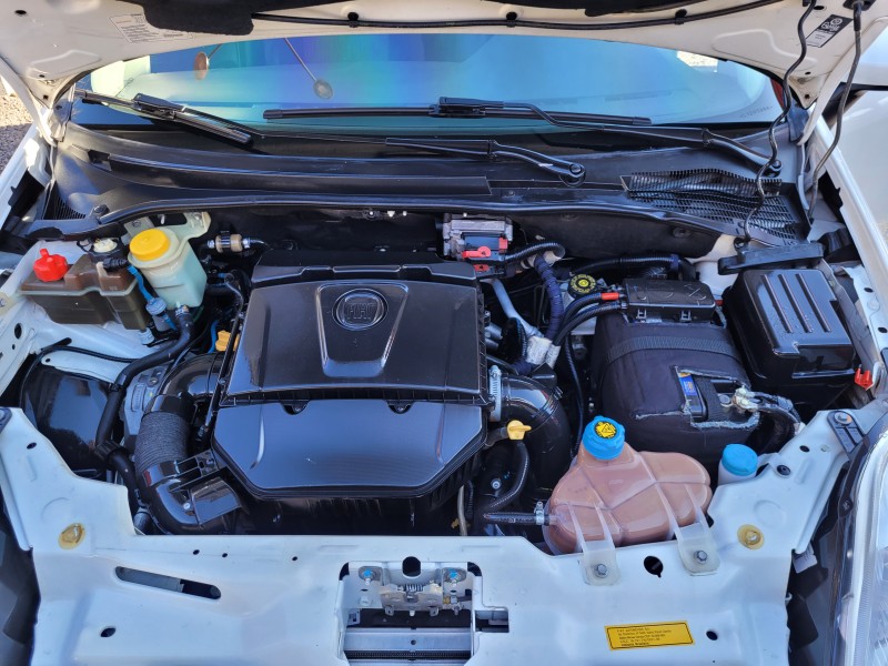 PUNTO 1.6 ESSENCE 16V FLEX 4P MANUAL - 2012 - CARLOS BARBOSA