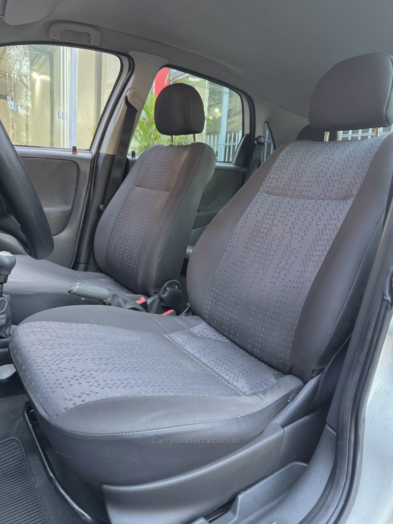 CORSA 1.4 MPFI MAXX 8V FLEX 4P MANUAL - 2012 - ESTâNCIA VELHA