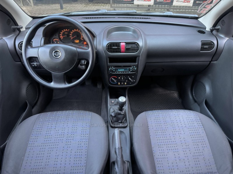 CORSA 1.4 MPFI MAXX 8V FLEX 4P MANUAL - 2012 - ESTâNCIA VELHA