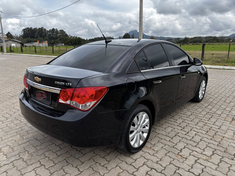 CRUZE 1.8 LTZ 16V FLEX 4P AUTOMÁTICO - 2014 - CANDELáRIA