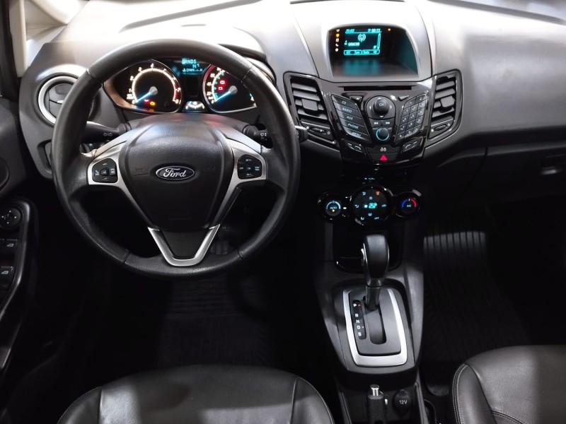FIESTA 1.6 TITANIUM PLUS HATCH 16V FLEX 4P AUTOMÁTICO - 2017 - CAXIAS DO SUL