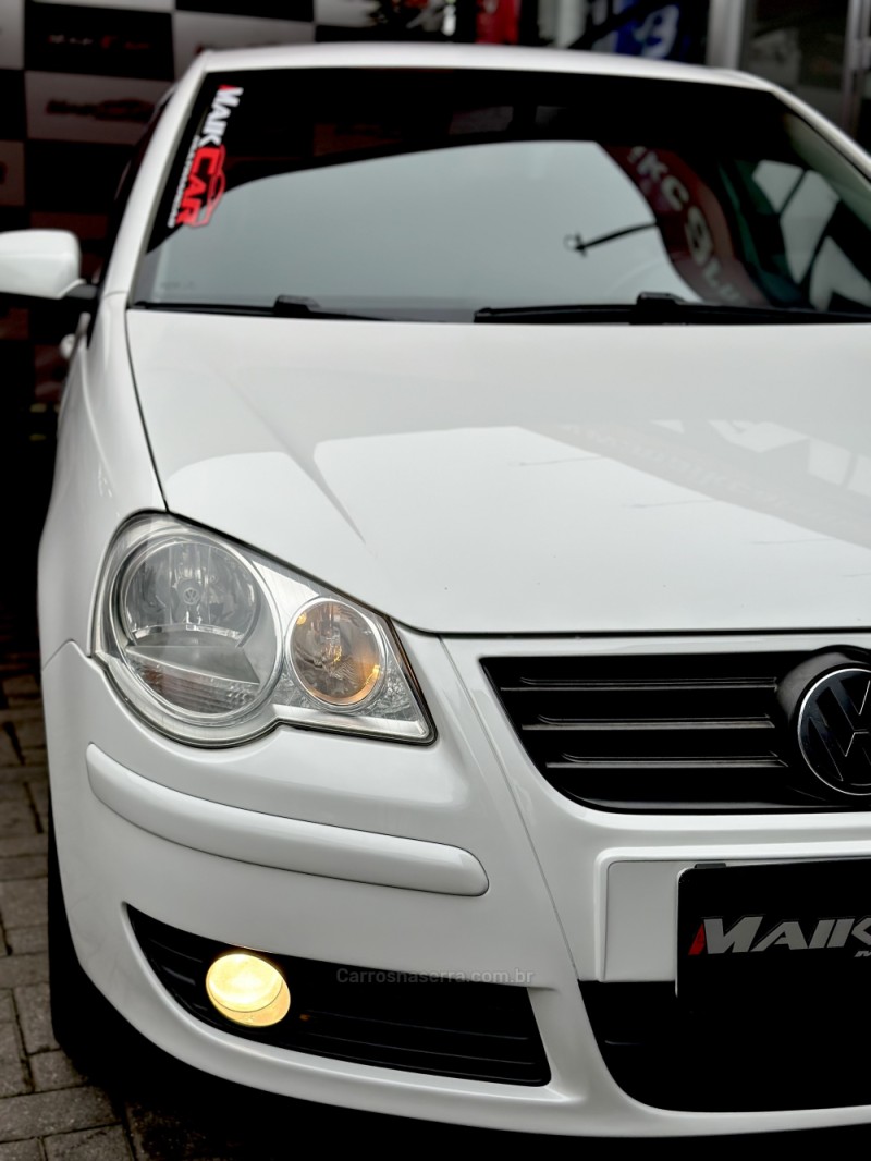 POLO SEDAN 1.6 MI COMFORTLINE 8V GASOLINA 4P MANUAL - 2012 - ESTâNCIA VELHA