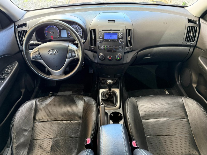 I30 2.0 MPI 16V GASOLINA 4P MANUAL - 2010 - FARROUPILHA