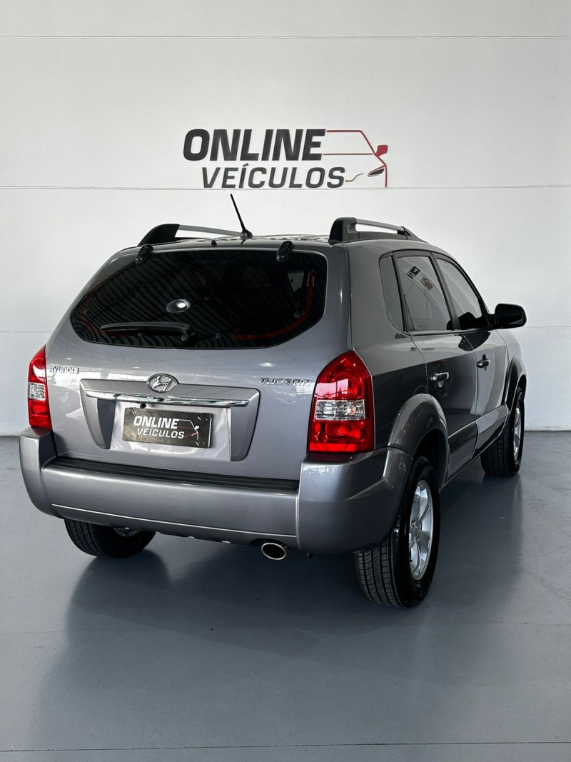 TUCSON 2.0 MPFI GLS 16V 143CV 2WD GASOLINA 4P AUTOMÁTICO - 2012 - FARROUPILHA