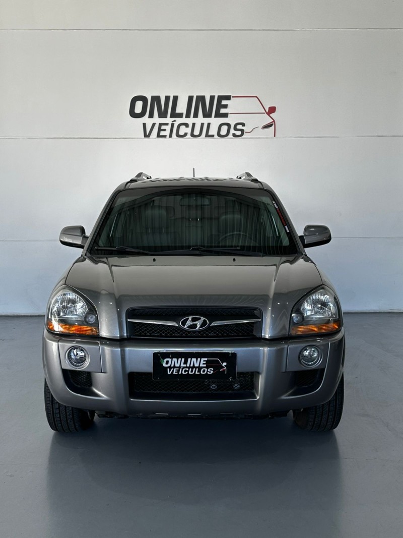 TUCSON 2.0 MPFI GLS 16V 143CV 2WD GASOLINA 4P AUTOMÁTICO - 2012 - FARROUPILHA