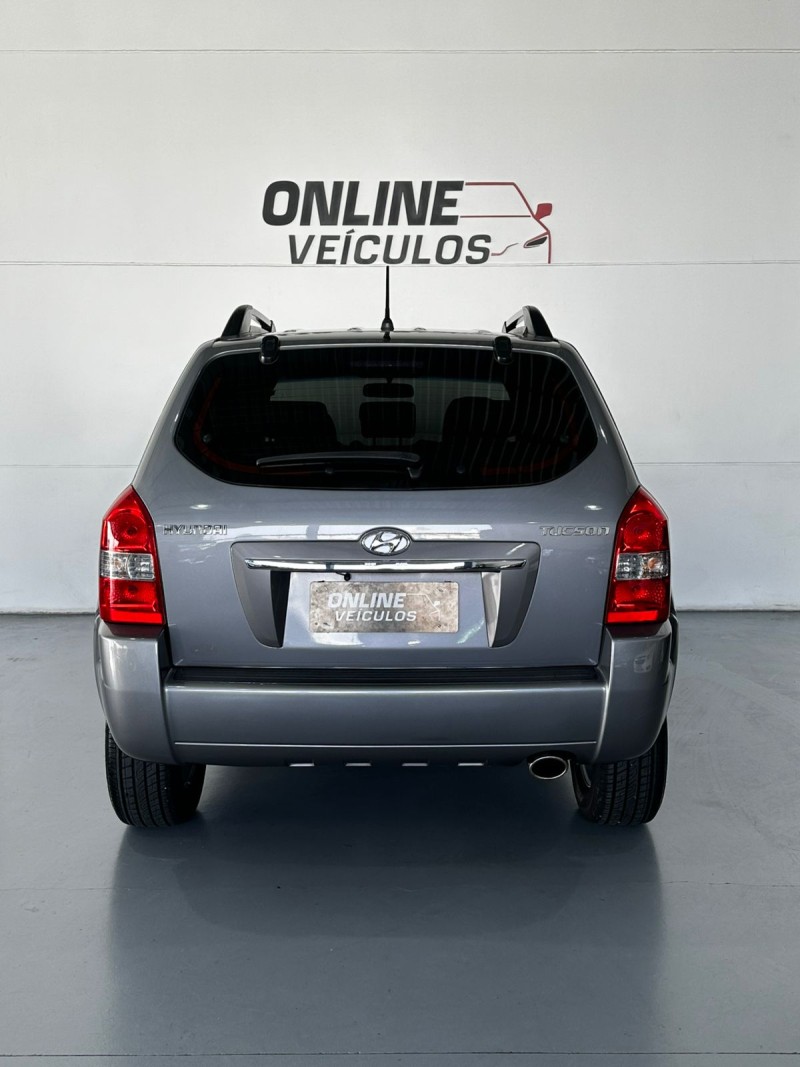 TUCSON 2.0 MPFI GLS 16V 143CV 2WD GASOLINA 4P AUTOMÁTICO - 2012 - FARROUPILHA