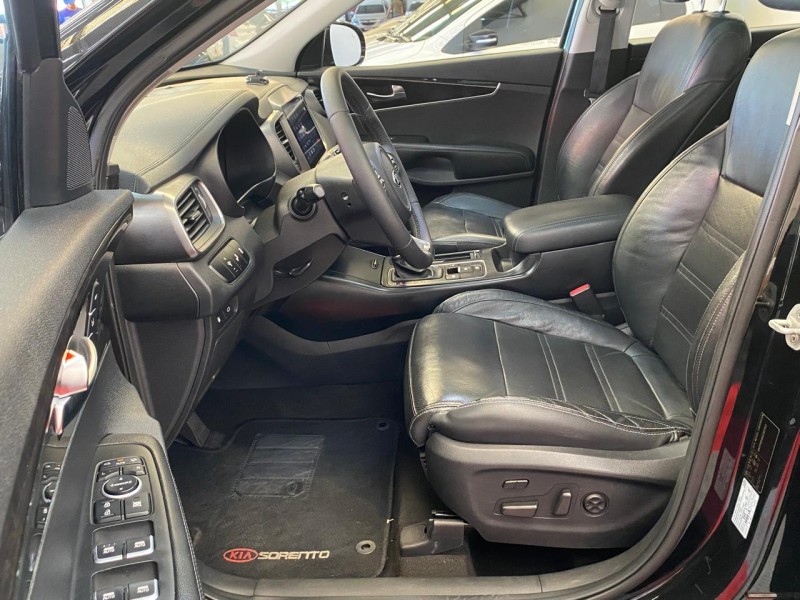 SORENTO 3.3 EX V6 24V GASOLINA 4P 7 LUGARES AUTOMATICO - 2016 - CAXIAS DO SUL