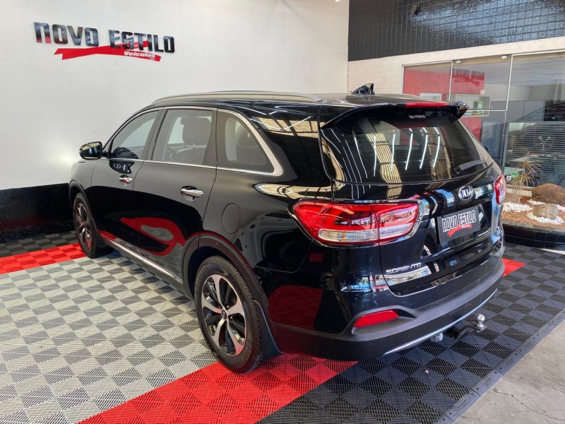 SORENTO 3.3 EX V6 24V GASOLINA 4P 7 LUGARES AUTOMATICO - 2016 - CAXIAS DO SUL