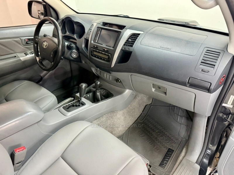 HILUX 3.0 SRV 4X4 CD 16V TURBO INTERCOOLER DIESEL 4P AUTOMÁTICO - 2011 - CAXIAS DO SUL