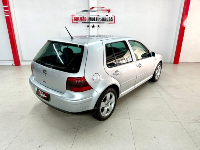 GOLF 1.6 MI 8V GASOLINA 4P MANUAL - 2003 - CAXIAS DO SUL