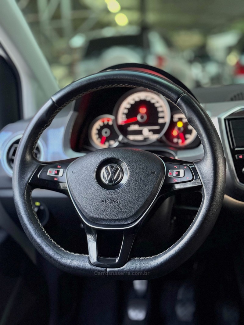 UP 1.0 TSI CROSS 12V FLEX 4P MANUAL - 2018 - ESTâNCIA VELHA