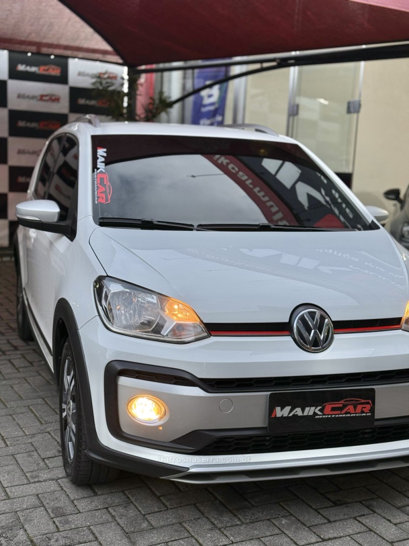 UP 1.0 TSI CROSS 12V FLEX 4P MANUAL - 2018 - ESTâNCIA VELHA