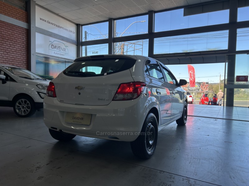 ONIX 1.0 MPFI LT 8V FLEX 4P MANUAL - 2015 - TAQUARA