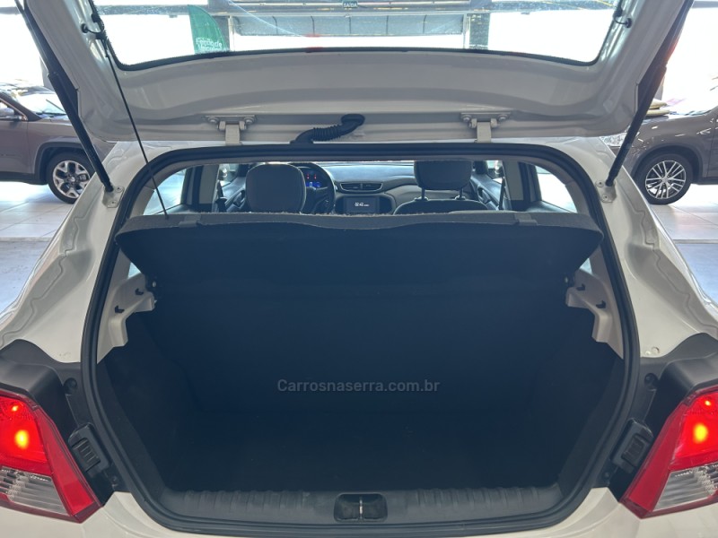 ONIX 1.0 MPFI LT 8V FLEX 4P MANUAL - 2015 - TAQUARA