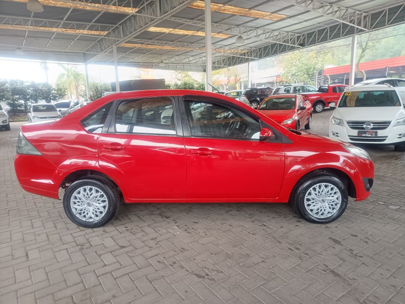 FIESTA 1.6 MPI SEDAN 8V FLEX 4P MANUAL - 2014 - CAXIAS DO SUL
