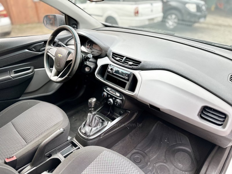 ONIX 1.0 JOY HATCH 8VFLEX 4P MANUAL - 2018 - CAMPO BOM
