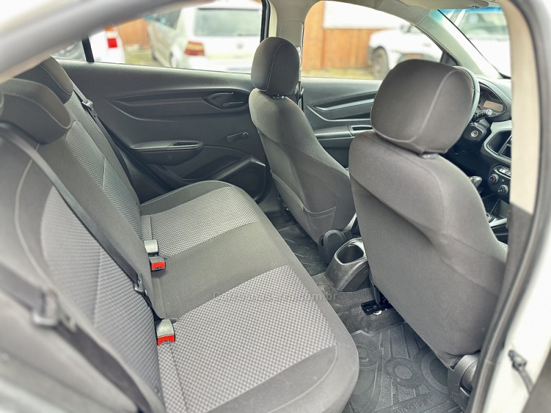 ONIX 1.0 JOY HATCH 8VFLEX 4P MANUAL - 2018 - CAMPO BOM