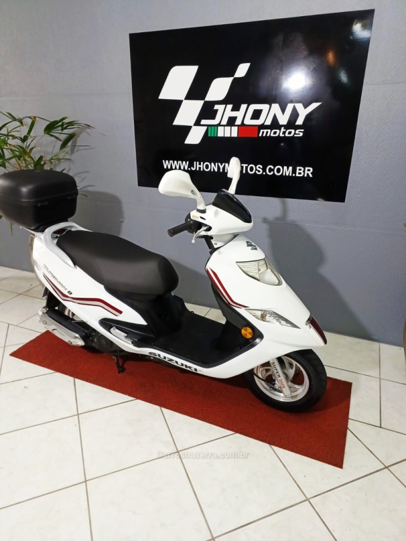 BURGMAN 125 AUTOMATIC - 2014 - CAXIAS DO SUL