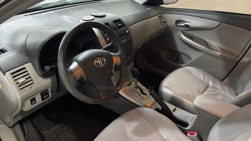 COROLLA 1.8 XEI 16V FLEX 4P AUTOMÁTICO - 2010 - PORTO ALEGRE