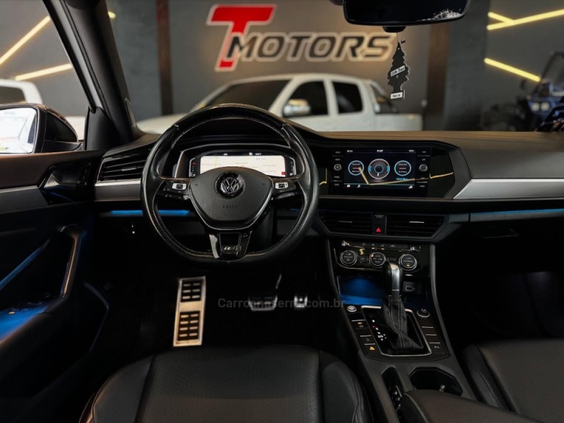 JETTA 1.4 R-LINE 250 16V TSI FLEX 4P AUTOMÁTICO - 2018 - NOVO HAMBURGO