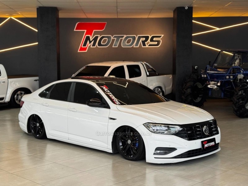 JETTA 1.4 R-LINE 250 16V TSI FLEX 4P AUTOMÁTICO