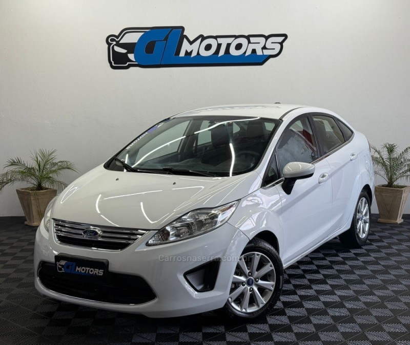 FIESTA 1.6 MPI SEDAN 8V FLEX 4P MANUAL - 2012 - NOVO HAMBURGO