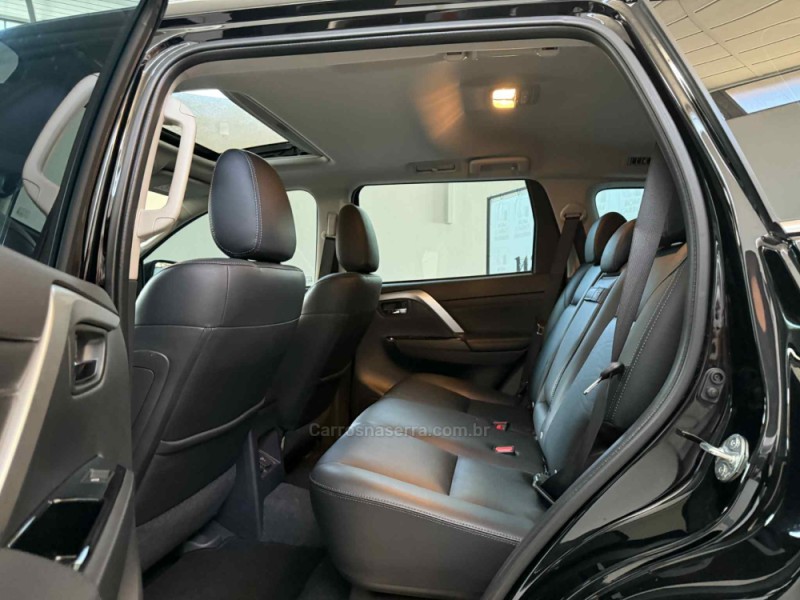 PAJERO SPORT 2.4 HPE-S 4X4 DIESEL 4P AUTOMÁTICO - 2024 - PORTO ALEGRE