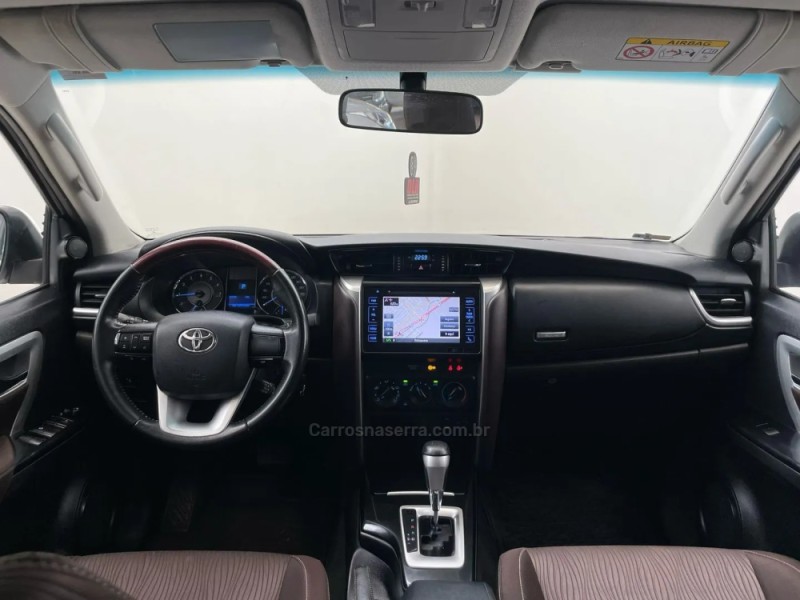 HILUX SW4 2.7 SR 4X2 16V GASOLINA 4P AUTOMÁTICO - 2018 - NOVO HAMBURGO