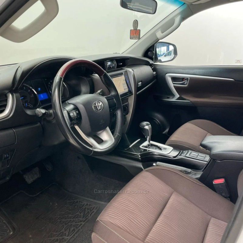 HILUX SW4 2.7 SR 4X2 16V GASOLINA 4P AUTOMÁTICO - 2018 - NOVO HAMBURGO
