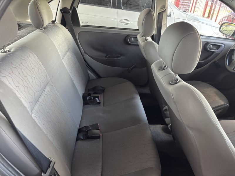 CORSA 1.0 MPFI 8V GASOLINA 4P MANUAL - 2004 - CAXIAS DO SUL
