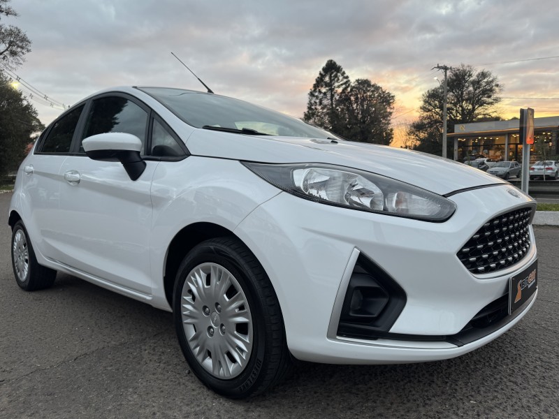 FIESTA 1.6 SE HATCH 16V FLEX 4P MANUAL - 2018 - DOIS IRMãOS