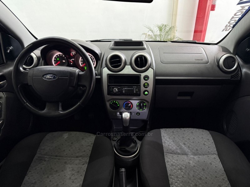 FIESTA 1.6 MPI CLASS HATCH 8V FLEX 4P MANUAL - 2013 - NOVO HAMBURGO