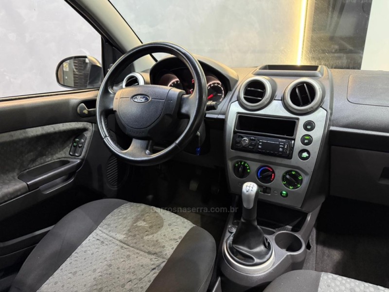 FIESTA 1.6 MPI CLASS HATCH 8V FLEX 4P MANUAL - 2013 - NOVO HAMBURGO