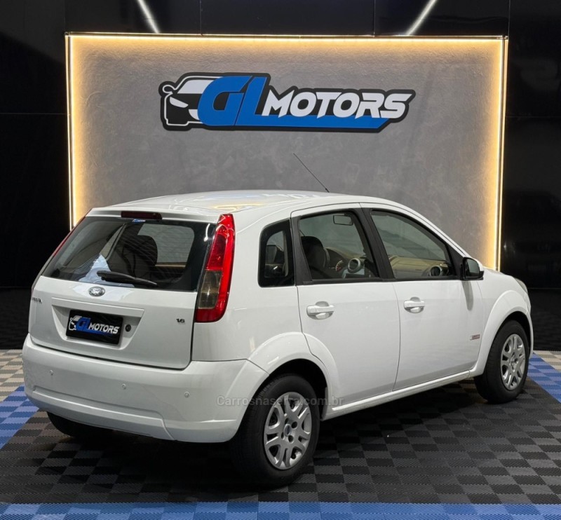 FIESTA 1.6 MPI CLASS HATCH 8V FLEX 4P MANUAL - 2013 - NOVO HAMBURGO