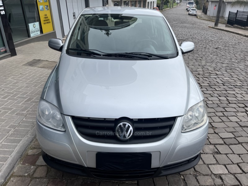 FOX 1.0 MI TREND 8V FLEX 4P MANUAL - 2010 - VERANóPOLIS