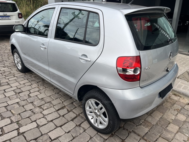 FOX 1.0 MI TREND 8V FLEX 4P MANUAL - 2010 - VERANóPOLIS