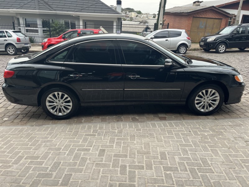 AZERA 3.3 MPFI GLS SEDAN V6 24V GASOLINA 4P AUTOMÁTICO - 2011 - VERANóPOLIS