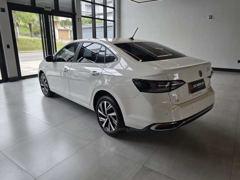 VIRTUS 1.0 200 TSI HIGHLINE AUTOMÁTICO - 2023 - BENTO GONçALVES
