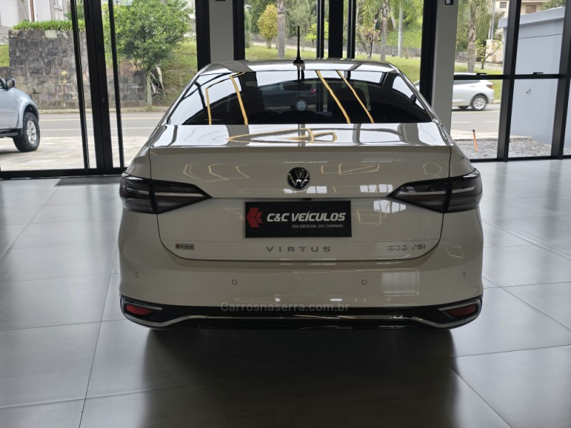VIRTUS 1.0 200 TSI HIGHLINE AUTOMÁTICO - 2023 - BENTO GONçALVES