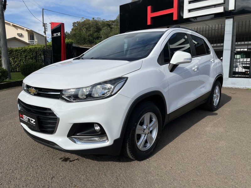 tracker 1.0 12v lt turbo flex 4p automatico 2018 bom principio
