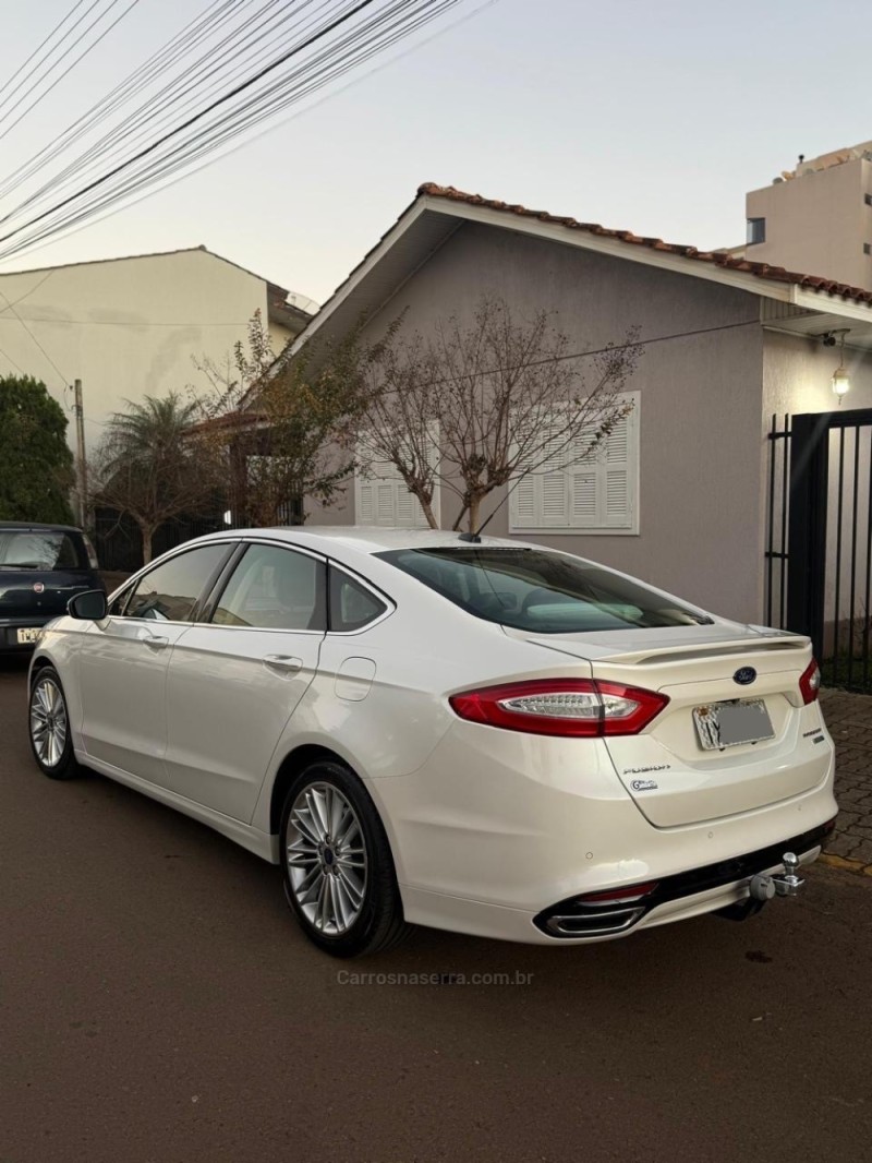 FUSION 2.0 TITANIUM AWD 16V GASOLINA 4P AUTOMÁTICO