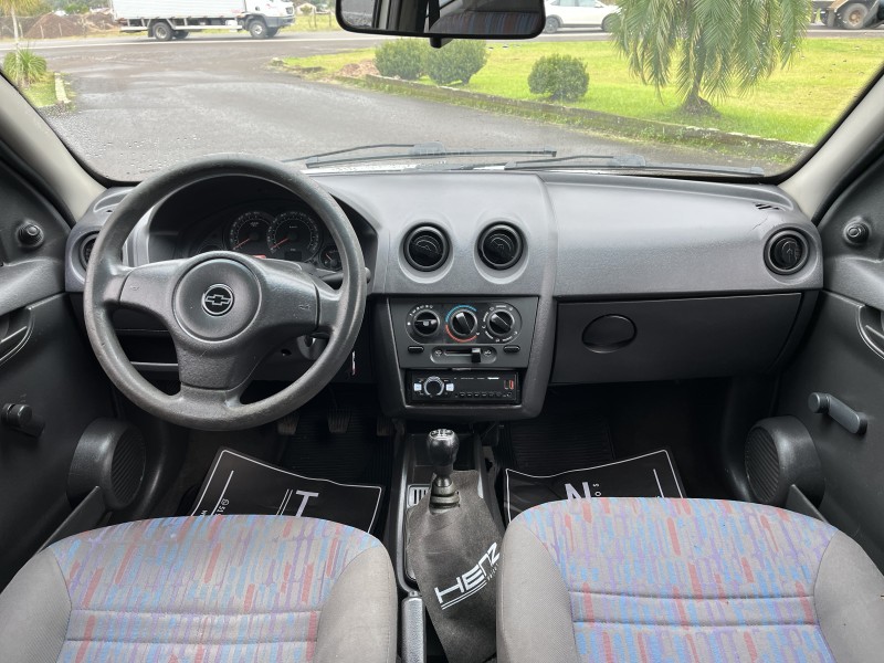 CELTA 1.0 MPFI VHCE 8V FLEX 2P MANUAL - 2011 - BOM PRINCíPIO