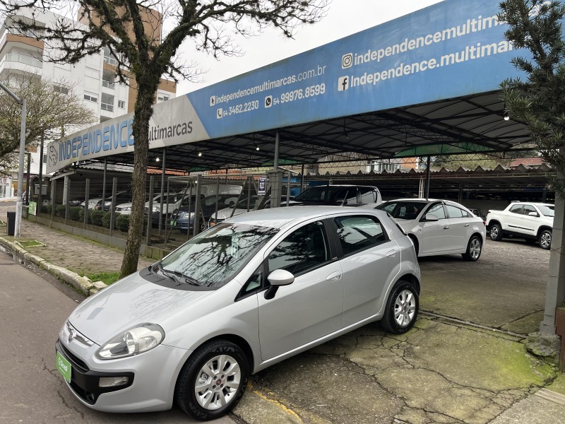 PUNTO 1.4 ATTRACTIVE 8V FLEX 4P MANUAL