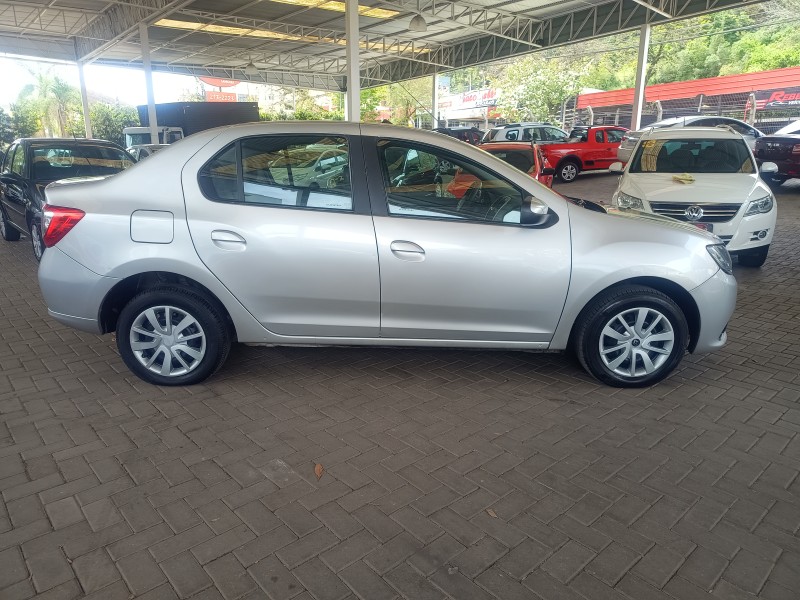 LOGAN 1.6 EXPRESSION 8V FLEX 4P MANUAL - 2015 - CAXIAS DO SUL
