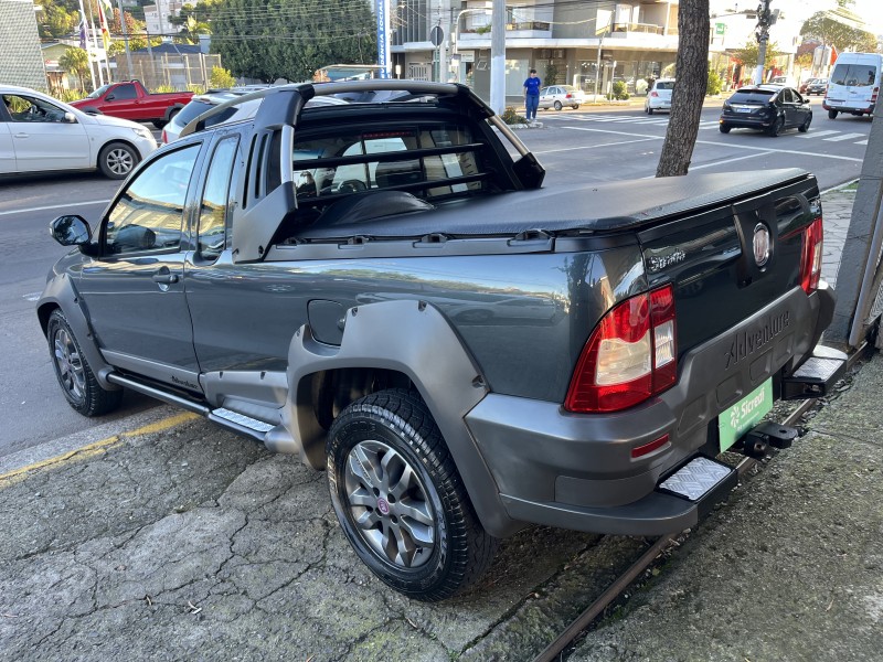 STRADA 1.8 MPI ADVENTURE CE 8V FLEX 2P MANUAL - 2013 - GARIBALDI