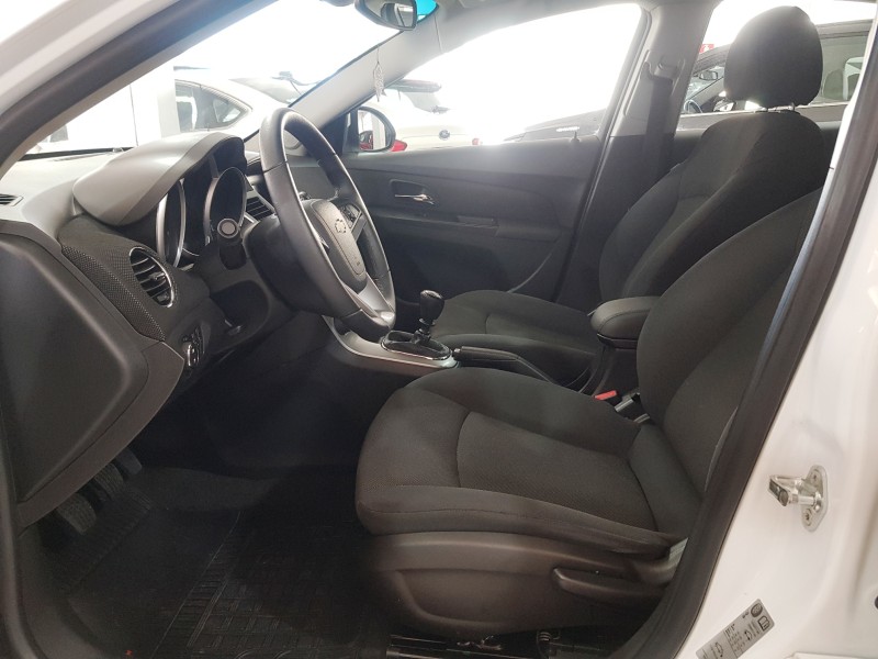 CRUZE 1.8 LT SPORT6 16V FLEX 4P MANUAL - 2014 - CAXIAS DO SUL
