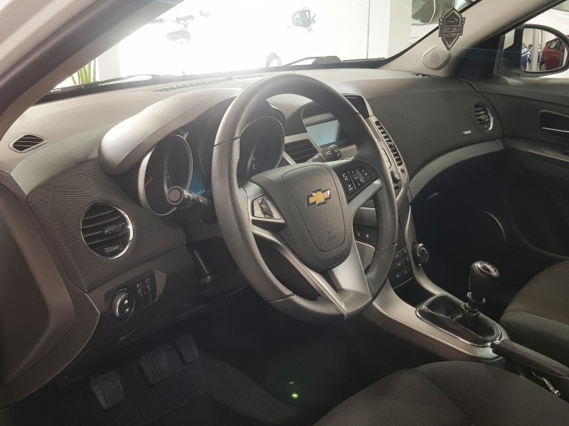 CRUZE 1.8 LT SPORT6 16V FLEX 4P MANUAL - 2014 - CAXIAS DO SUL