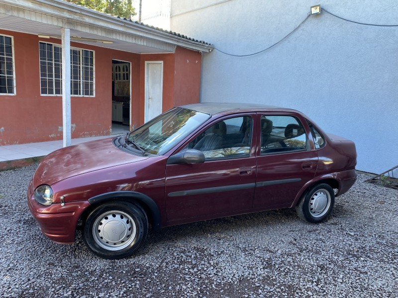 CORSA 1.6 MPFI GL SEDAN 8V GASOLINA 4P MANUAL - 1996 - CAXIAS DO SUL