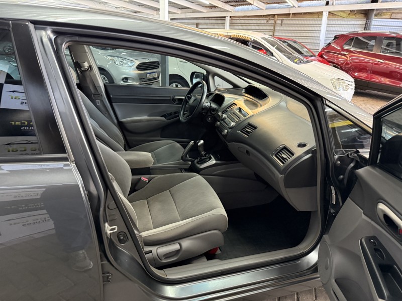 CIVIC 1.8 LXS 16V FLEX 4P MANUAL - 2010 - CAXIAS DO SUL
